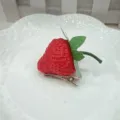 Cute strawberry fruit hair clip with realistic red berry and green leaves - 2 Pieces/Pack / Strawberry