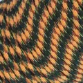 Outdoor camping 7-kern paracord close-up detail zwart oranje camouflage gevlochten textuur. - Stijl 52
