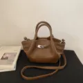 Eleganter brauner Vintage-Lederbeutel mit Tragegriff und abnehmbarem Schultergurt - Einzelne Tasche / Kaffeebraun