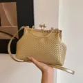 Vintage woven leather kiss-lock handbag with rhinestones in elegant gold finish - Gold