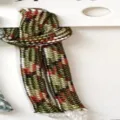 Outdoor survival paracord gevlochten sleutelhanger in multicolor camouflageontwerp. - Stijl 94