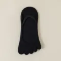 Black five-toe invisible socks for women, low-cut summer thin anti-slip boat socks. - One Size / Black