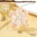 Vue détaillée d'une bague fleur marbrée rose avec perle et dimensions précises - Style Grande Fleur Perle (1-4299B-5800)