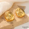 Macro view of chunky gold stainless steel conch earrings with 3.2cm size measurements - Mirror Organic Conch Style (STE-BC0624-6200)
