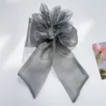 Details zu Haargummi aus grauem Organza mit glitzerndem Metallic-Effekt - Haargummis aus Netzstoff mit Schleife / Grau