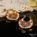 Dimensions détaillées des boucles d'oreilles vintage en émail de style palais, 11,5g - Style Anneau / Mandala Multicolore (2-26568-9000)