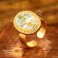 Vintage baroque flower ring showing dimensions 2.0cm by 1.9cm and 5.45g weight - Adjustable Open / Green White Relief (E4-21833A-JC-4800)