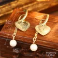 Boucles d'oreilles cœur vintage en or avec perles naturelles et aiguilles en argent S925. - Style Gland de Pièce d'Or Vintage (E4-18043-5200) / Or