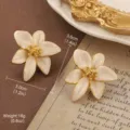 Elegant vintage cream and gold enamel flower earrings with product size and weight info - Creamy White Enamel Petal Style (E4-20984B-7200)