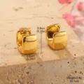 Eleganti orecchini a cerchio geometrici a forma di U in oro con finitura lucida oro - Orecchino a Cerchio a U Minimalista (2-27859-4500) / Oro