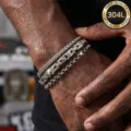 Detailansicht des dreiteiligen 304L Edelstahl Hip-Hop-Armbandsets für Herren zum Stapeln - Byzantiner- Weizen- und Ringglied-Kombi (#8)