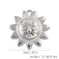 Polierte silberne Sonnenanhänger-Brosche aus Edelstahl mit fünf Zentimetern - Sonnengesicht Blume(19#) / Silber