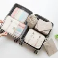 Reise Organizer Taschen Set wasserabweisende Packtaschen für Koffer Kleidung Aufbewahrung. - Verdicktes 7-Teiliges Set / Gebrochenes Weiß