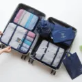 Reise-Packwürfel-Set wasserdichte Koffer-Organizer-Taschen für Kleidung Sortierung Zubehör. - Verdicktes 7-Teiliges Set / Marineblau