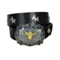 Retro punk stijl lederen riem met een gouden stierenkop gesp en opvallende dierlijke klinknagels. - Stijl L (3.8cm Zilveren Gesp met Paardenhoofd Klinknagels) / Zwart