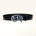 Ceinture en cuir noir gaufré avec boucle métallique gothique vintage pour hommes et femmes. - Style G : boucle lettre 3,8 cm et ceinture noire
