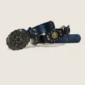 Ceinture en cuir noir vintage avec boucle en laiton ornée et rivets métalliques. - Modèle F : boucle bronze doré 4,5 cm + ceinture noire