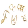 Elegante juego de ear cuffs dorados con diseños de hoja y estrella sin perforación - Set de 5 Piezas Hoja Estrella Luna Dorado (516351) / Dorado