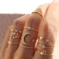 Set di 10 anelli vintage dorati con luna, stella e cuore per nocche da donna - 10 Pezzi / Stile Stella Luna Cuore (55339)