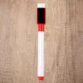Whiteboard-Marker mit magnetischer Radierkappe, tragbarer Trockenabwischstift für Schule. - Roter Stift / Rot