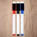 Set di pennarelli magnetici per lavagna bianca con cappucci cancellini in rosso nero e blu. - Set di Penne per Lavagna Bianca Tricolore / Confezione da 3