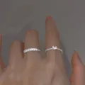 Set di anelli color argento minimalisti con design a gatto e pietre scintillanti - Stile Set Strass Testa di Gatto (5711202)