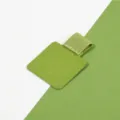 Zelfklevende lederen notitieboek penhouder met groene elastische band voor dagelijkse planners. - Bonengroen