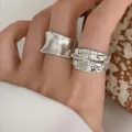 Minimalistische onregelmatige zilveren ringen set voor dames, glad en getextureerd - Onregelmatige textuurset (5987202HB)