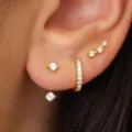 Juego de 4 pendientes de cobre chapados en oro con brillantes piedras de circonita - Estilo de pendientes dorados con diamante único y pavé de 4 piezas (6300501HB) / 6.09
