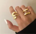 Elegant minimalist irregular fluid line open ring with a polished golden finish for women - Irregular Streamline Style (5874002) / Gold