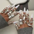Juego de anillos apilables de plata de estilo bohemio vintage para mujer vista SKU - Estilo de lava suave (6651701HB)