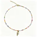 Collana di perline colorate stile bohémien con ciondolo lettera F in acciaio placcato oro 18K. - Lettera F