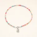 Collier de perles colorées avec pendentif lettre E style bohème bijoux tendance pour femmes - Lettre E / Acier