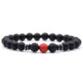 Mat zwarte lavasteen en rode kralen energie yoga armband, 8mm kralen stretch sieraden voor dames. - Mat zwart + rode turkoois