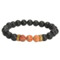 Bracelet de perles en pierre de lave naturelle 8mm avec perles mantra en métal vieilli. - Pierre de lave, jaspe impérial orange et perles d'espacement orange
