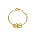 Goldfarbenes Edelstahl Offener Armreif Armband mit filigranem Doppelherz Anhänger. - 2 Herzanhänger / Gold