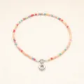 Collier ras de cou perles multicolores avec pendentif anneau acier inoxydable chic. - Lettre O / Acier