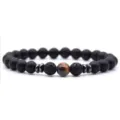 Mat zwarte kralen en lavasteen armband met tijgerogen steen voor dames yoga en energie - Mat zwart + rood tijgeroog