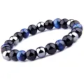 Bracelet de perles en œil de tigre bleu naturel et pierre noire yoga variante - Lettre T