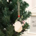 Weihnachtswichtel Holzanhaenger mit kariertem Hut und Zuckerstange fuer Baumdeko. - Zuckerstangen-Stil