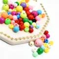 Vista de cerca de cuentas acrílicas de colores de 6-10 mm para hacer joyería DIY - 10mm (500g) / Multicolor