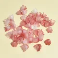 Primer plano de cuentas DIY de 11mm con forma de lirio de los valles rosa y blanco - 2500 Piezas/Paquete / Degradado Rosa Blanco