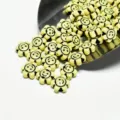 Detalle de cuentas de cara sonriente de flor de sol de acrílico amarillo de 10 mm para DIY - 10mm (Aprox. 1700 Piezas/500g) / Amarillo con Negro