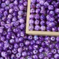 Cuentas acrílicas craqueladas moradas para joyería DIY en tamaños de 8 mm y 10 mm. - 500g/8mm/1800 Piezas/Pack / Púrpura