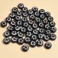 Primer plano de cuentas redondas de acrílico negro con motivos de carita blanca para DIY - 1350 Piezas/Paquete / Negro con Blanco