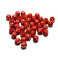 Gros plan de perles en acrylique rouges de 8mm avec croix argentées pour artisanat - Rouge avec Croix Argentée