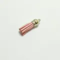 Weicher hellrosa Wildlederimitat-Quastenanhänger mit silberner Metallkappe für DIY-Schmuck - 10 Stück/Packung (3*1cm) / Rosa