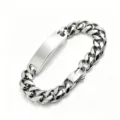 Vista dettagliata di un bracciale a catena cubana ID in acciaio inossidabile - Bracciale a Maglia Cubana con Piastrina ID Curva (10mm) / 18cm / Argento