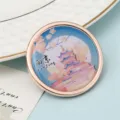 Imán de nevera de recuerdo de Nanjing con pagoda tradicional y marco de oro rosa - Flor de Cerezo de Nanjing (Estilo 19) / 50,8mm