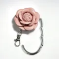 Draagbare opvouwbare tashouder voor bureau met roze leren roos en metalen sluiting. - Ronde Bloem Sleutelhanger / Koreaans Roze